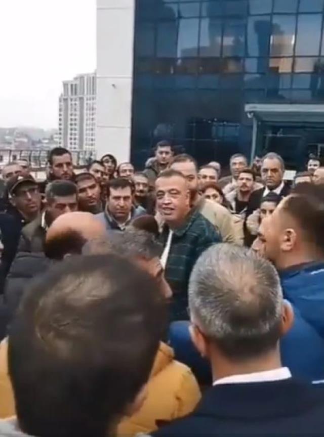 5 aydır maaş alamayan işçinin sorusu, belediye başkanı çılgına döndürdü: Sana hesap mı vereceğim?