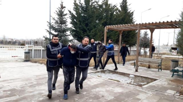 Boğazı kesilerek öldürülen kadının ölümünden dakikalar önce yaşananlar şaşkınlık yarattı