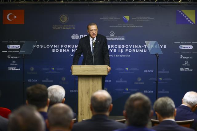 Cumhurbaşkanı Erdoğan, Bosna Hersek'te gelen şikayet üzerine Ziraat Bankası Genel Müdürü'ne talimatı verdi