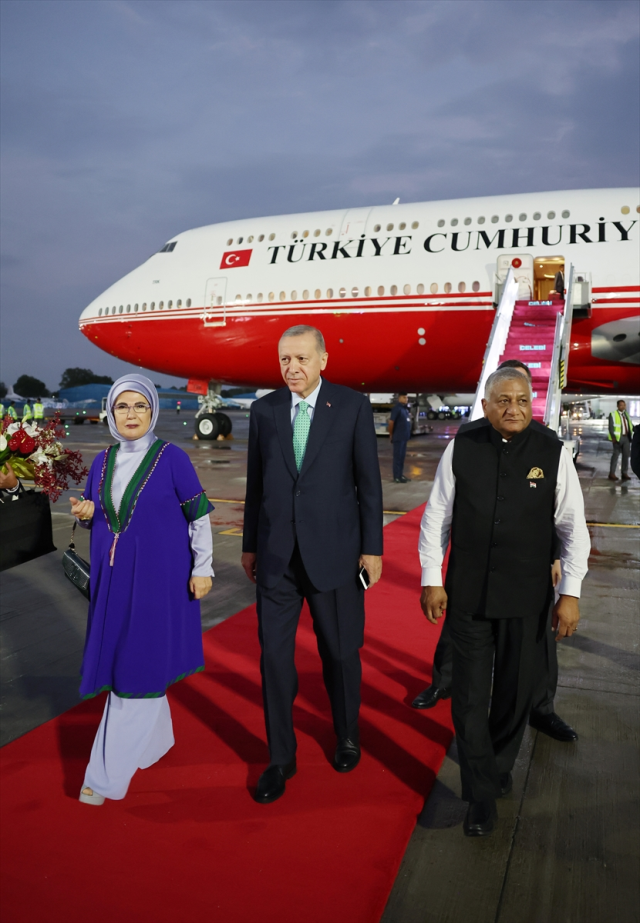 Cumhurbaşkanı Erdoğan, G-20 için Hindistan'da! Zirvenin öncelikli gündemi Rusya-Ukrayna savaşı olacak