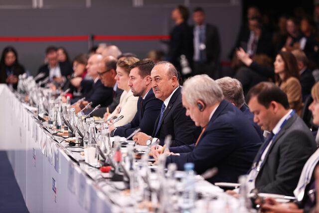 AA-20221201-29611419-29611416-DISISLERI_BAKANI_MEVLUT_CAVUSOGLU