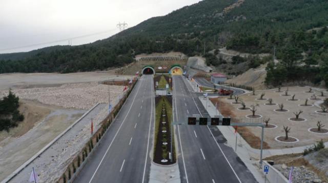 Ege ve Akdeniz'i birbirine bağlayan Honaz Tüneli açılıyor! 45 dakikalık yol 10 dakikaya inecek