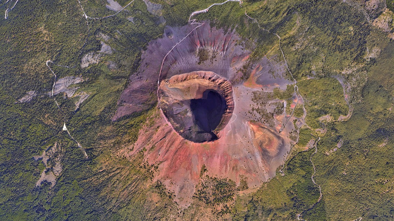 Vezüv volkanik dağı