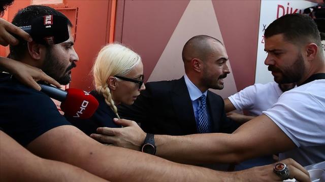 Ev hapsi kaldırılan Gülşen karakolda imza verdi