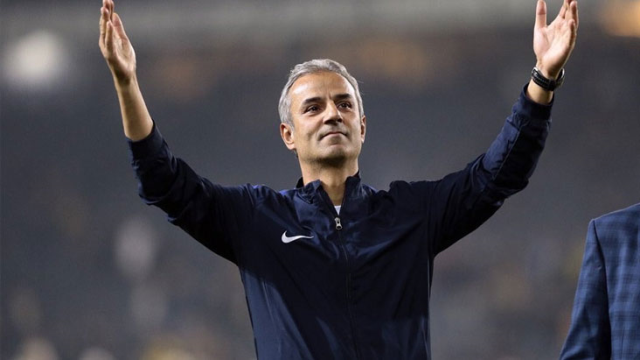 Fenerbahçe'nin yeni hocası kim olacak? Ali Koç'un yerli hoca çıkışı sonrası, adı geçen isimlerden peş peşe açıklamalar Fenerbahçe'nin yeni hocası kim olacak? Ali Koç'un yerli hoca çıkışı sonrası, adı geçen isimlerden peş peşe açıklamalar
