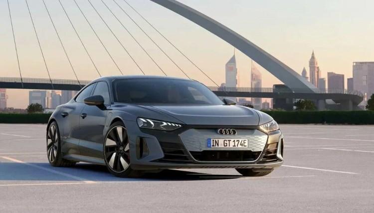 <p>Audi e-Tron GT quattro - <strong>3.862.361</strong> <strong>TL</strong></p>
