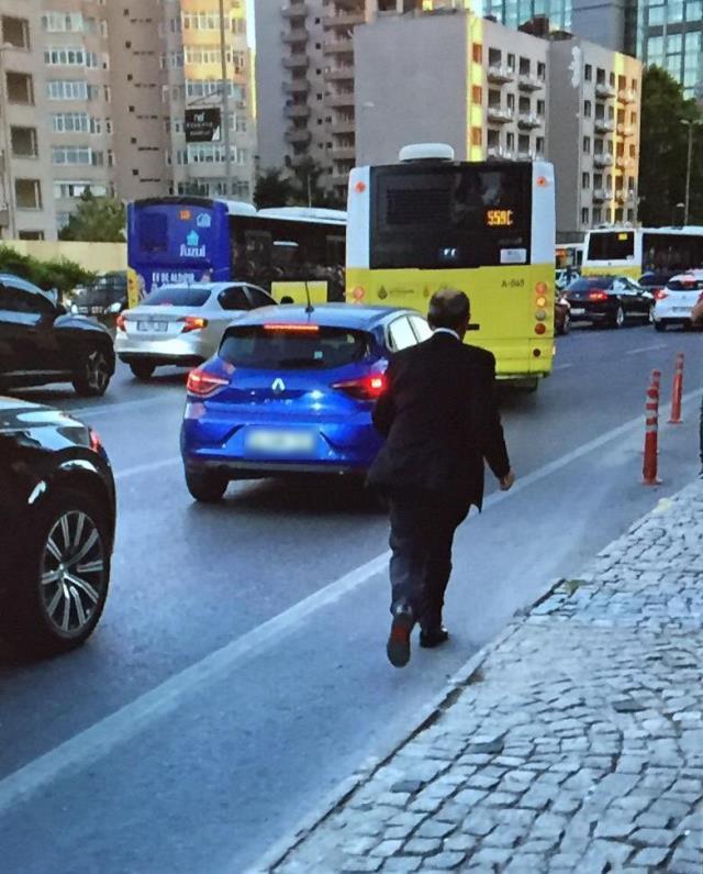 Galatasaray maçı öncesi ilginç anlar! Yol kenarında koşan Dursun Özbek'i görenler gözlerine inanamadı