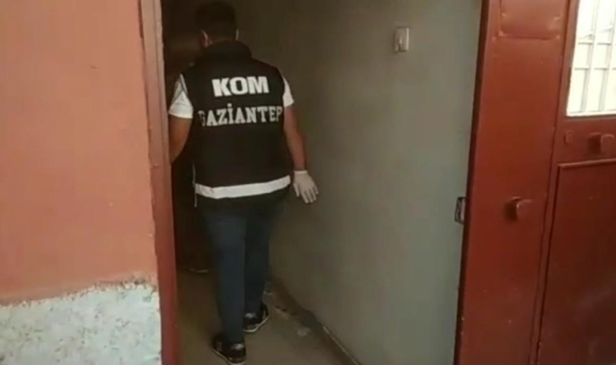 Gaziantep te kaçak alkol operasyonunda 24,5 litre dökme alkol bulundu #2