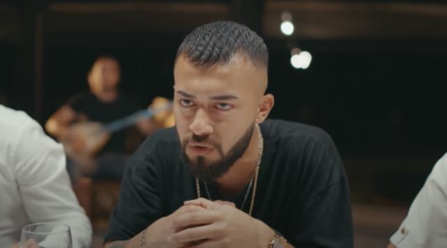 Genç kızın 'Bekaretimi bozdu' dediği kişiyle aşk yaşadığı iddia edilen İrem Derici'den yanıt Genç kızın 'Bekaretimi bozdu' dediği kişiyle aşk yaşadığı iddia edilen İrem Derici'den yanıt