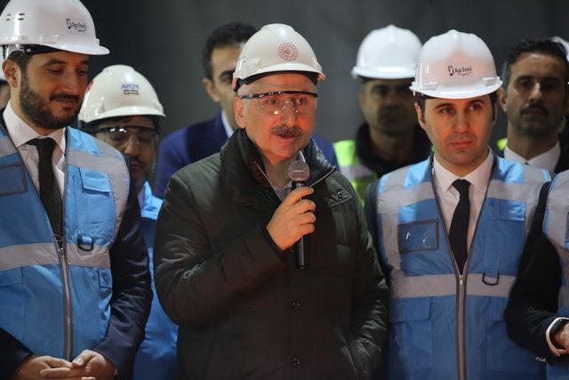 AA-20221128-29571539-29571537-ULASTIRMA_VE_ALTYAPI_BAKANI_ADIL_KARAISMAILOGLU