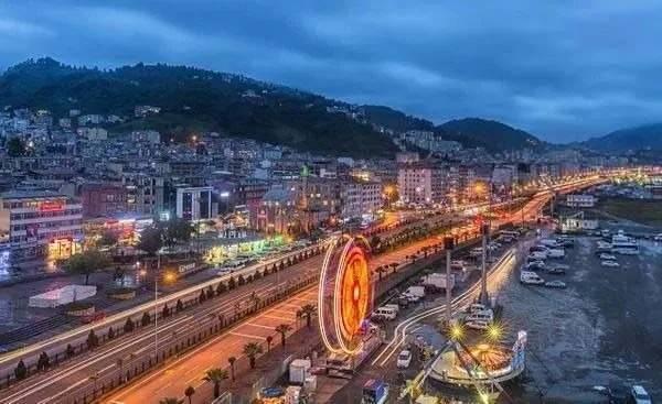 <p><strong>30- Giresun</strong></p>

<p>Herkes kendi memleketinde yaşasaydı Giresun, 1 milyon 151 bin 280 nüfusuyla Türkiye'nin en kalabalık 30. şehri olacaktı.</p>
