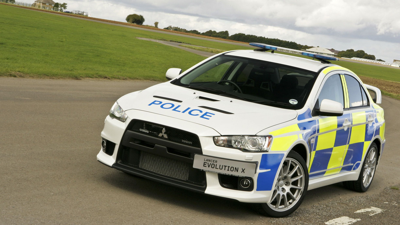 lancer evo polis aracı