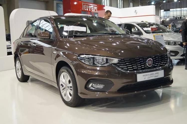 <p><strong>FİAT</strong></p>

<p>EGEA SEDAN Easy 1.4 Fire 95 HP  Benzinli </p>

<p> </p>

<p>Matrah öncesi fiyatı:<strong> 437.900 TL</strong></p>

<p> </p>

<p>Matrah sonrası fiyatı: <strong>365.300 TL</strong></p>

<p> </p>

<p><strong>İkinci el fiyatı: </strong></p>

<p>367.750 TL</p>

<p><strong>2021 model- </strong>53.900 kilometre</p>

<p> </p>

<p> </p>
