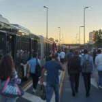 Son Dakika: Avcılar'da feci metrobüs kazası: Yüz binler yürüdü!