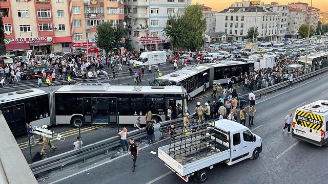 İmamoğlu'ndan metrobüs kazası açıklaması: Görüntüleri ve ses kayıtlarını inceledik, sürücü baygınlık geçirdi
