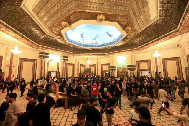 Sadr Hareketi lideri Mukteda es-Sadr, açlık grevine başladı