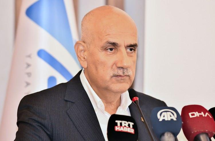 <p>Bakan Özer Ordu 1. Sıra</p>
