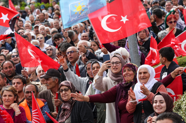 Kılıçdaroğlu: Kim terör örgütlerinin yanında durursa, onların ayağına hakimi, savcıyı gönderirse Allah belasını versin