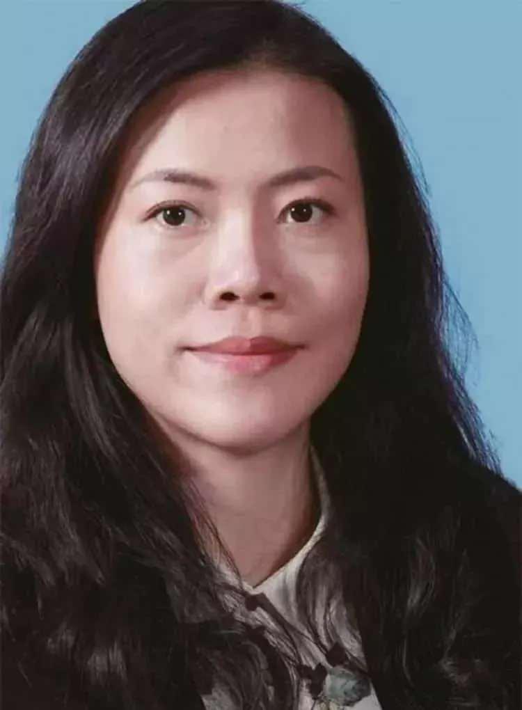 <p>50- YANG HUİYAN: 29,6 MİLYAR DOLAR</p>

<p>Emlak Sektörü, Çin</p>
