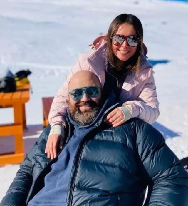 MasterChef'in şefi Somer Sivrioğlu, uğruna evliliğini bitirdiği sevgilisiyle ilk fotoğrafını paylaştı