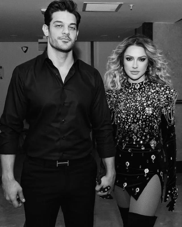 Mehmet Dinçerler ile boşanma kararı alan Hadise'den ilk açıklama: Dava açtım