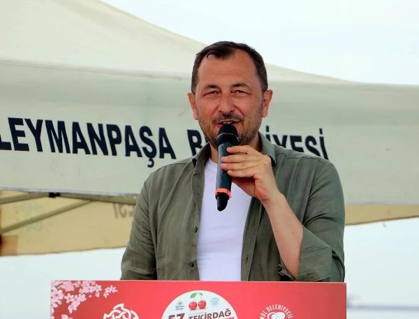 Melek Mosso konseri sonrası eleştiri yağmuruna tutulan Süleymanpaşa Belediye Başkanı görevinden istifa etti