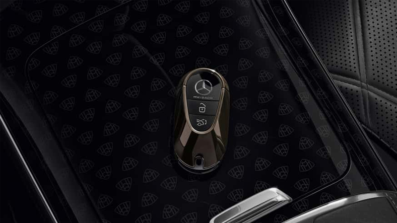 mercedes-maybach