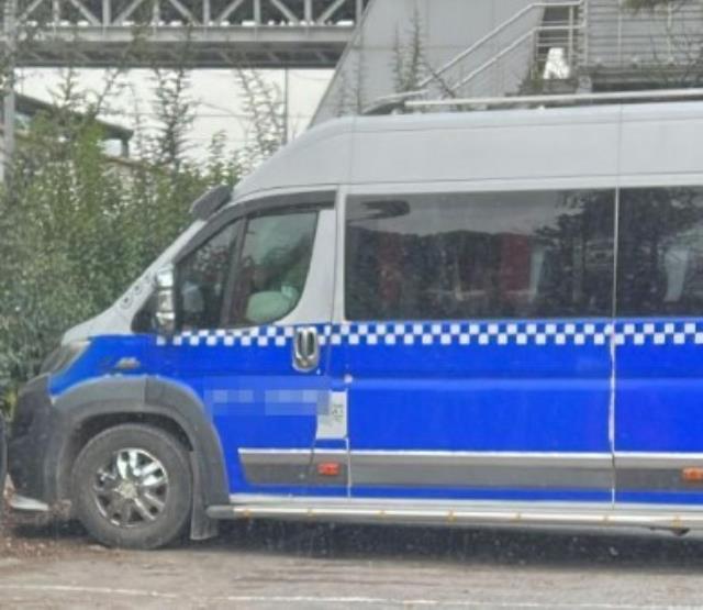 Minibüsün kapılarını kapatıp, üniversiteli kıza cinsel saldırıya kalkıştı