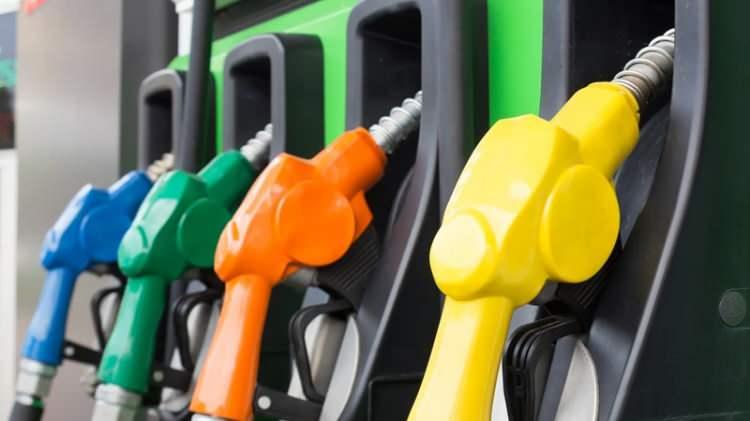 <p><strong>MOTORİNE ZAM GELİYOR</strong></p>

<p> </p>

<p>3 Aralık 2022 itibariyle motorin fiyatlarına 1 lira 16 kuruş zam geliyor.</p>

<p> </p>

<p>Benzin fiyatlarında ise herhangi bir fiyat değişikliği beklenmiyor.</p>
