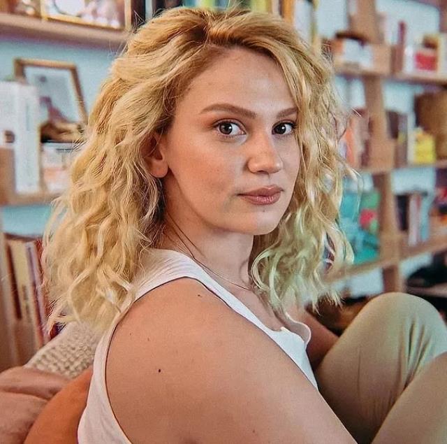 Farah Zeynep Abdullah hakkında 2 yıl 4 aya kadar hapis istemi