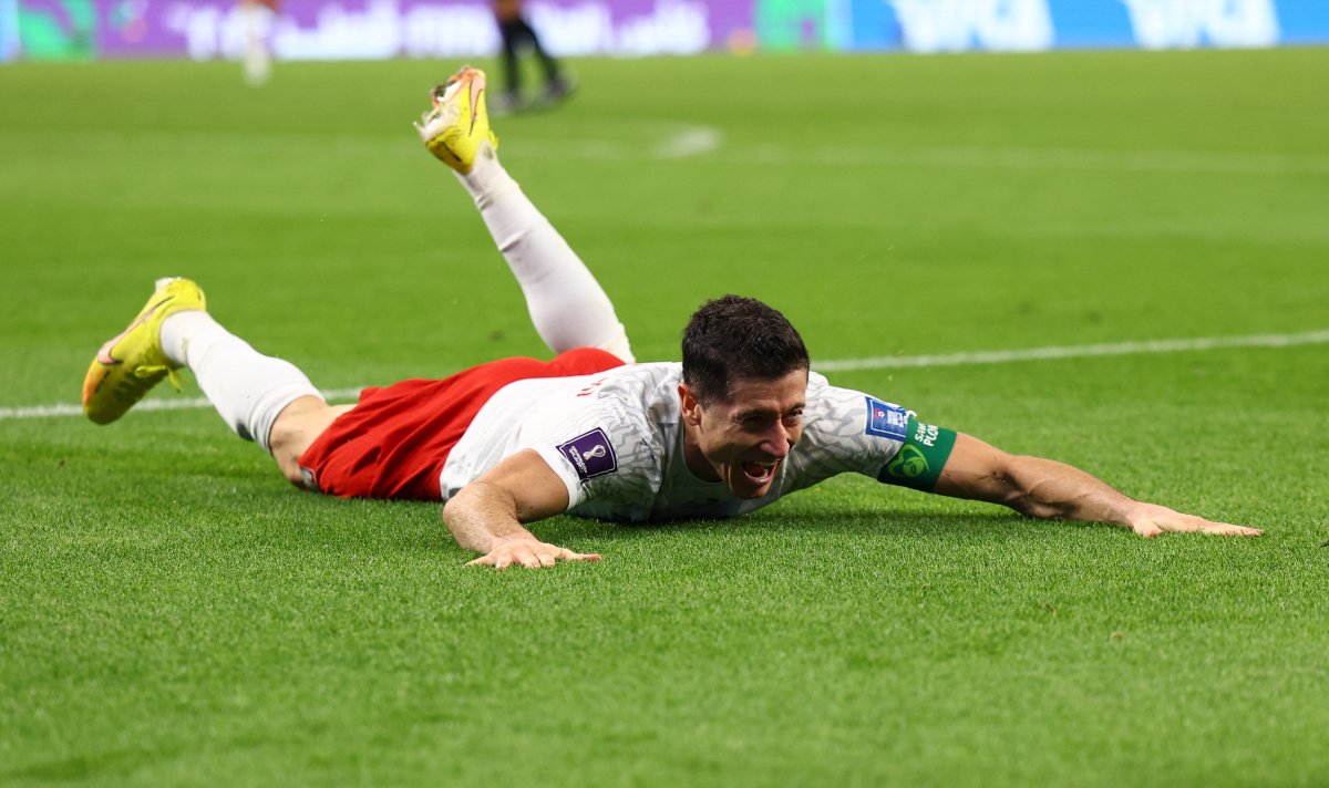 Robert Lewandowski, ilk Dünya Kupası golünü attı #3