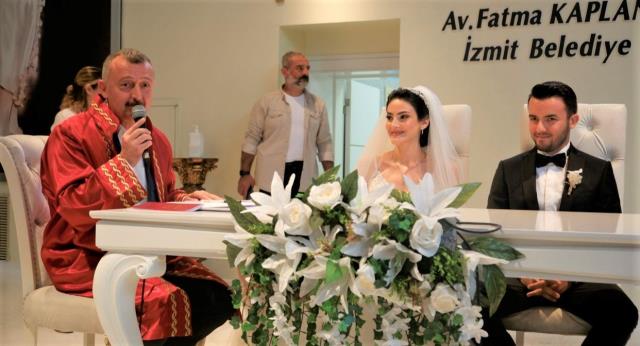 Siyaset ve iş dünyasını buluşturan düğün