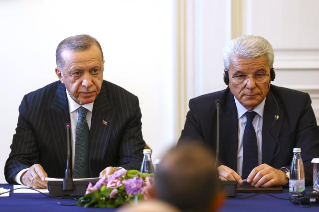 Son Dakika: Cumhurbaşkanı Erdoğan'dan Yunanistan'a bir rest daha: Anlattıklarım rüya değil, bir gece ansızın gelebiliriz