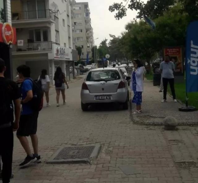 Son Dakika! Ege Denizi'nde 15 dakika arayla iki sarsıntı! Kuşadası açıları 4.7 ve 5.1 ile sallandı