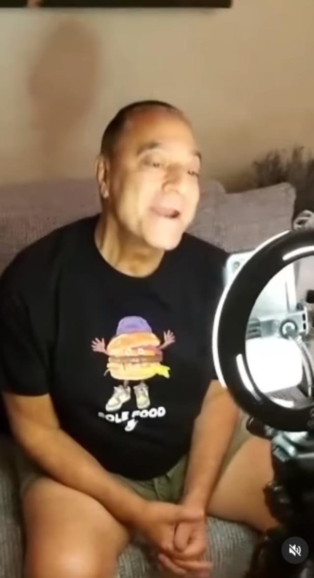 TikTok'ta canlı yayın açan Mehmet Ali Erbil'den garip hareket: Hiç yakışıyor mu?