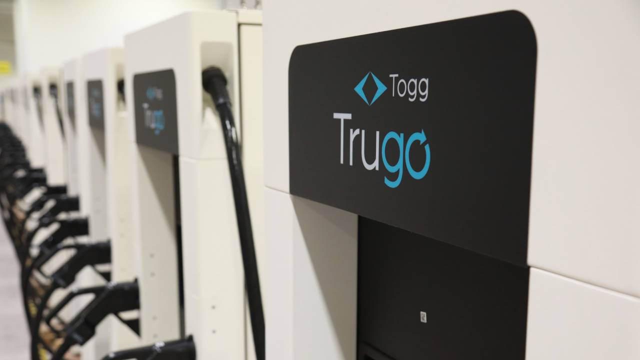 Vestel üretimi Trugo şarj istasyonu