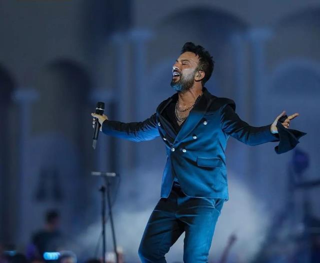 Tunç Soyer'den 'Tarkan, İzmir konserinden para aldı mı?' sorusuna cevap: Ücreti hayır işine aktardı