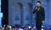 İzmir'deki efsane konser sonrası Tarkan'dan ilk paylaşım: Ne çok özlemişiz kutuplaşmalar olmadan bütünleşmeyi