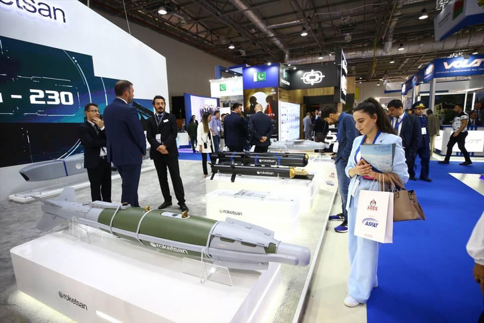 <p>Azerbaycan'ın başkenti Bakü'nün ev sahipliği yaptığı, Güney Kafkasya ve Orta Asya bölgesinin en önemli savunma fuarı ADEX 2022'de 41 Türk şirketi de yer alıyor. </p>

<p> </p>
