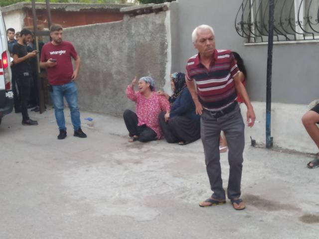 'Yeter' çığlıkları mahalleyi inletti! 2 çocuk annesi kadın, başı taşla ezilerek öldürüldü