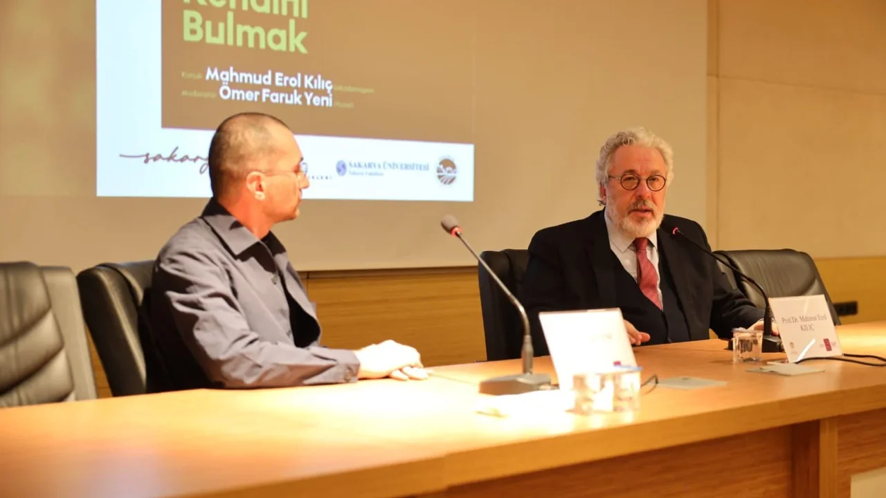 Kılıç: “İnsan kendini tanıdıkça anlam bulur”