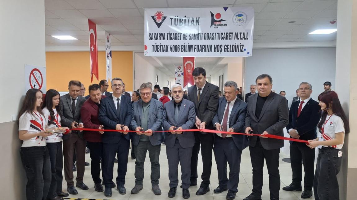 SATSO MTAL’de genç mucitler sahne aldı: TÜBİTAK 4006 Fuarı yoğun ilgi gördü
