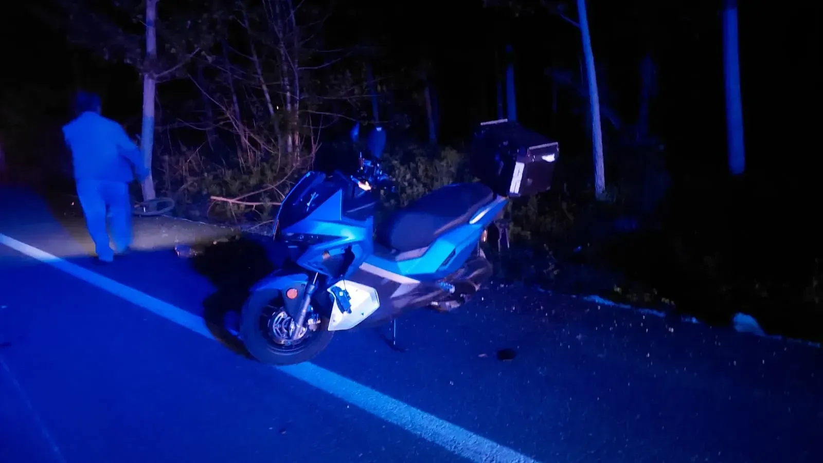 Motosiklet ile bisiklet çarpıştı: 2’si ağır 3 yaralı