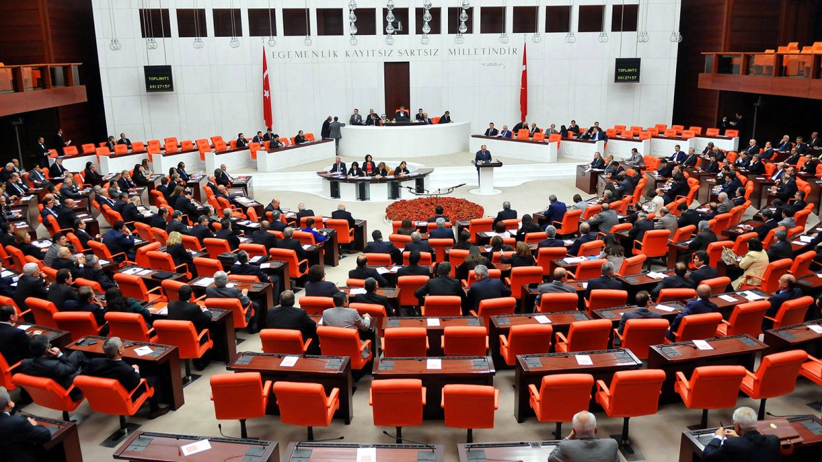 Şehit yakınlarına yeni haklar yolda: Aylıklar artırılacak, ücretsiz ulaşım ömür boyu olacak