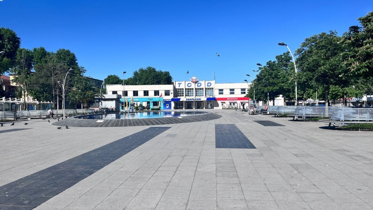 Sakarya’da bayramın ilk sabahı: Kent sessizliğe büründü