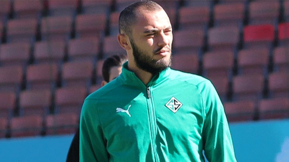 Burak Bekaroğlu Sakaryaspor’dan ayrıldı