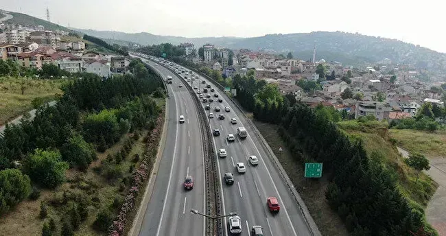 Sapanca Otoyol Gişeleri Üstyapı Yenileme Çalışması Nedeniyle Kapatıldı
