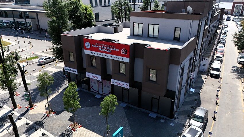 Meserret Bahçe’nin İlk Bloğu Hizmete Açıldı