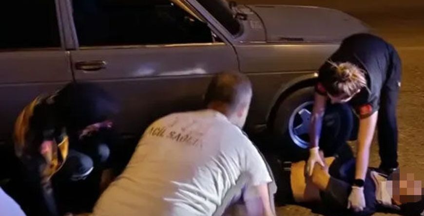 Akyazı'da Otomobil Yayaya Çarptı: 1 Ağır Yaralı