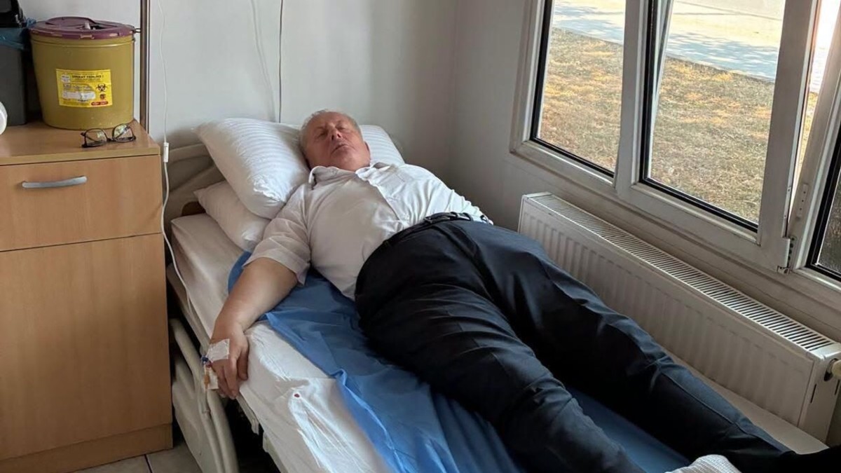 AK Parti Hendek İlçe Başkanı Adem Öz Hastaneye Kaldırıldı